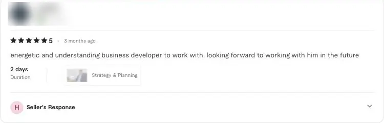 Five-star Fiverr review from a client in Pakistan